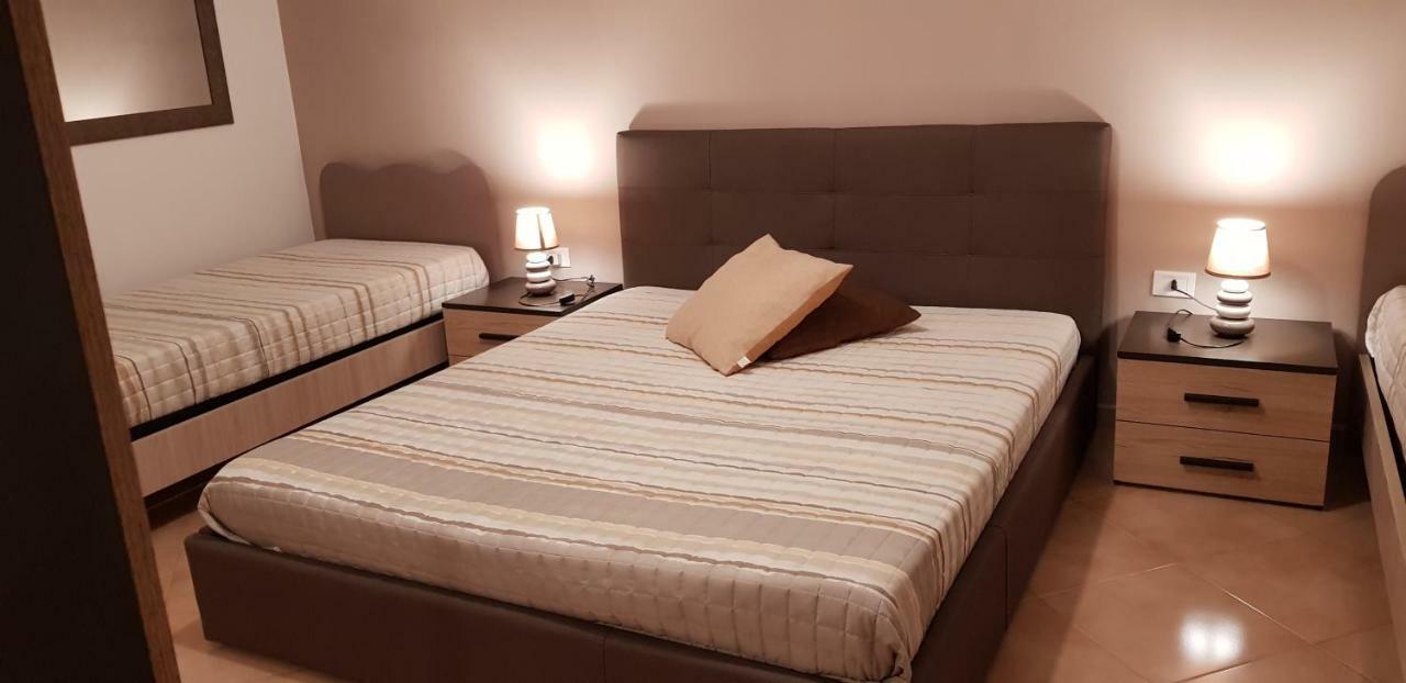 Bed and Breakfast La Dimora Di Poppea à Pompéi Extérieur photo