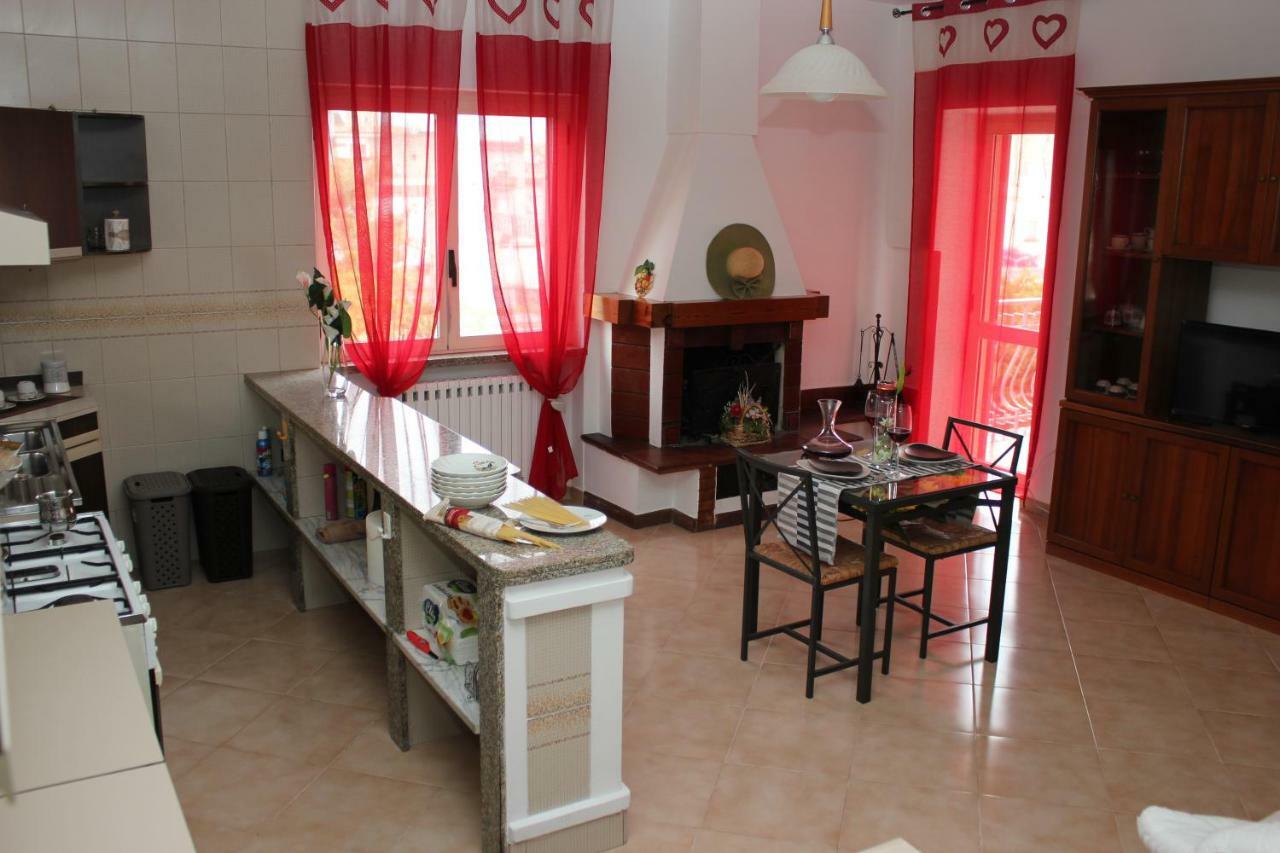 Bed and Breakfast La Dimora Di Poppea à Pompéi Extérieur photo